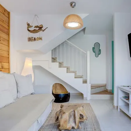 Native Coconut House Corralejo